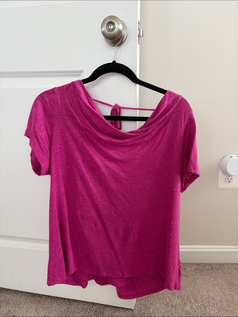 Anthropologie (Maeve) Women’s Fuchsia Short-Sleeve Draped Neck Top